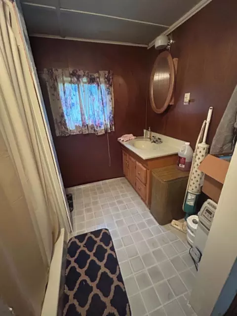 Bath - Undisclosed, Mio, MI 48647 photo 2 of 2