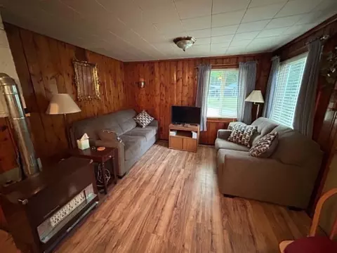 Living - Undisclosed, Mio, MI 48647 photo 1 of 2