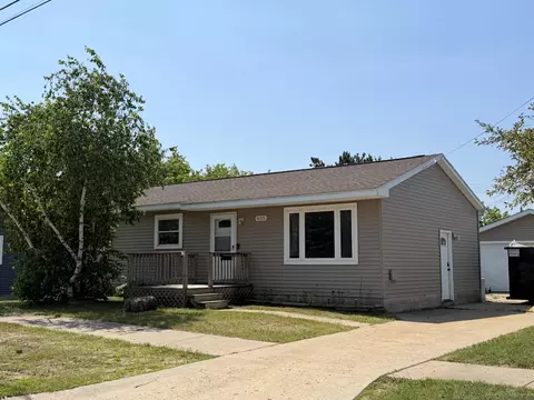 Exterior - 605 Rose St, Grayling, MI 49738 photo 3 of 7