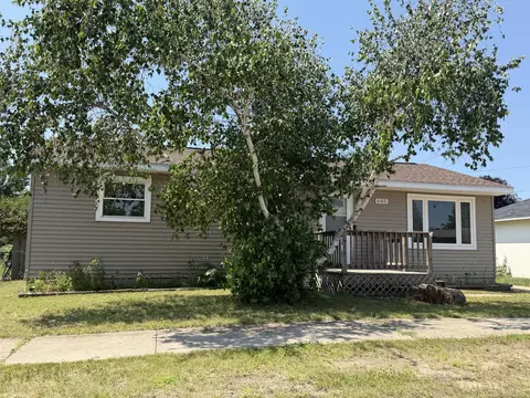 Exterior - 605 Rose St, Grayling, MI 49738 photo 4 of 7