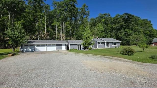 2093 Lakeshore Dr, Harrisville, MI 48740