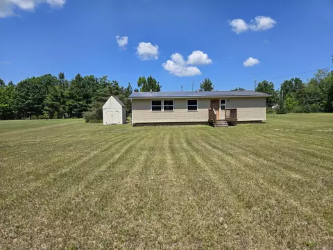 Exterior - 1989 Betsy Blvd, Fairview, MI 48621 photo 2 of 2