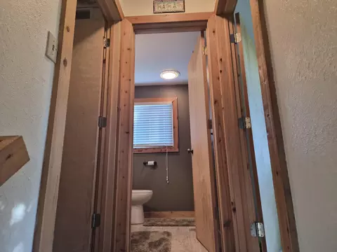 Entry Way - 10870 Sutters Mill Rd, Frederic, MI 49733 photo 6 of 13