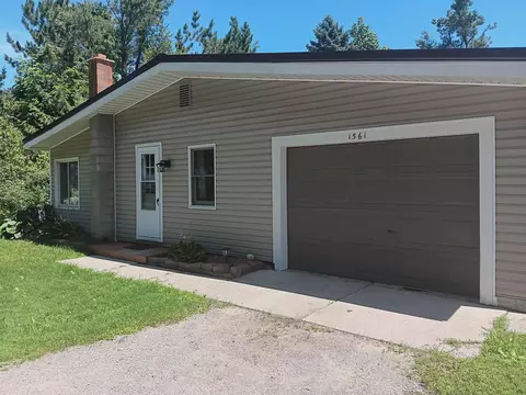 1561 Estelle Rd, Gaylord, MI 49735