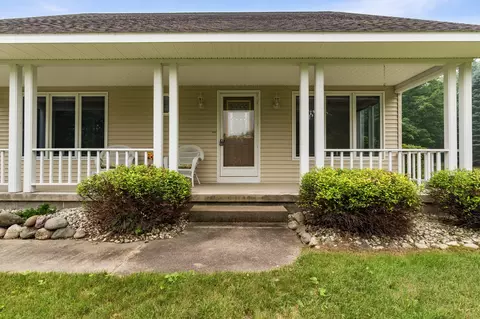 Exterior - 5393 Old Vanderbilt Rd, Vanderbilt, MI 49795 photo 11 of 12