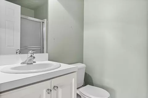 Bath - 5393 Old Vanderbilt Rd, Vanderbilt, MI 49795 photo 3 of 5