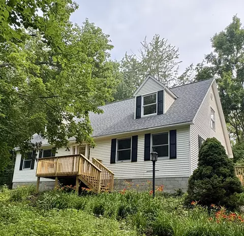 8871 Dellwood Dr, Elmira, MI 49730