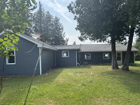 3798 St Martins Point Rd, Hessel, MI 49745