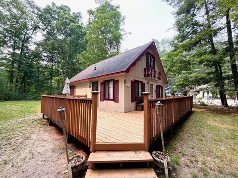 110 Crooked Oak Ct, Roscommon, MI 48653 photo 25