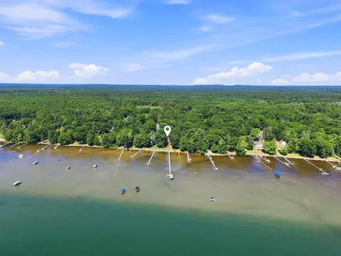 View/Area - 103 Cooke Ave, Roscommon, MI 48653 photo 2 of 5