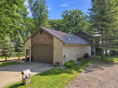 Exterior - 103 Cooke Ave, Roscommon, MI 48653 photo 2 of 14