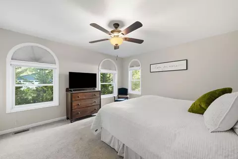 Bedroom - 103 Cooke Ave, Roscommon, MI 48653 photo 3 of 8