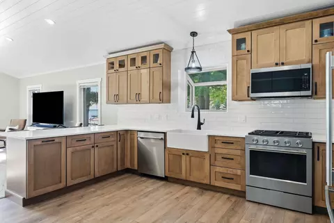 Kitchen - 103 Cooke Ave, Roscommon, MI 48653 photo 2 of 6