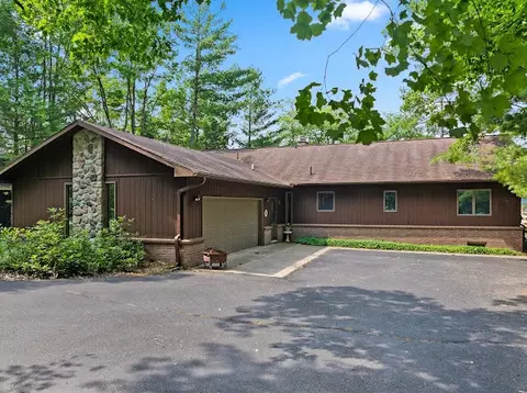 1054 E Heart Lake Dr, Gaylord, MI 49735
