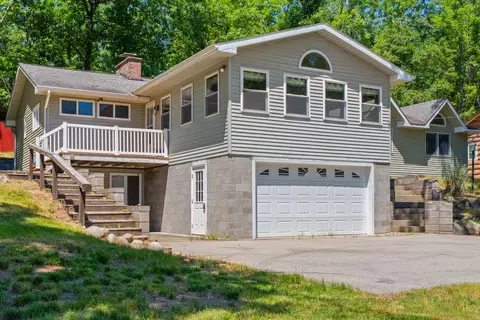 23840 Geneva Trl, Atlanta, MI 49709