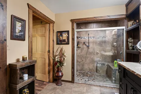 Bath - 5004 Reed Rd, Mio, MI 48647 photo 2 of 3