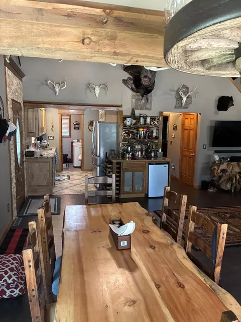 Dining - 4337 E Green Dr, Roscommon, MI 48653 photo 1 of 2
