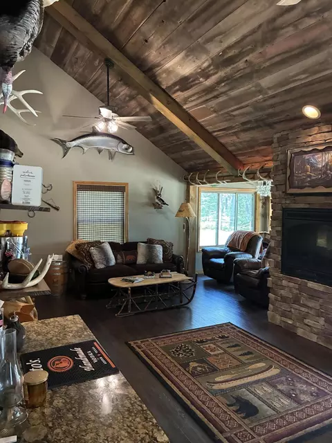 Living - 4337 E Green Dr, Roscommon, MI 48653 photo 2 of 3