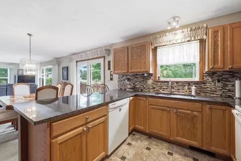 Kitchen - 4040 N Markey Rd, Roscommon, MI 48653 photo 3 of 5