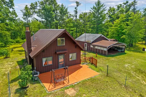 2602 N Red Oak Rd, Lewiston, MI 49756