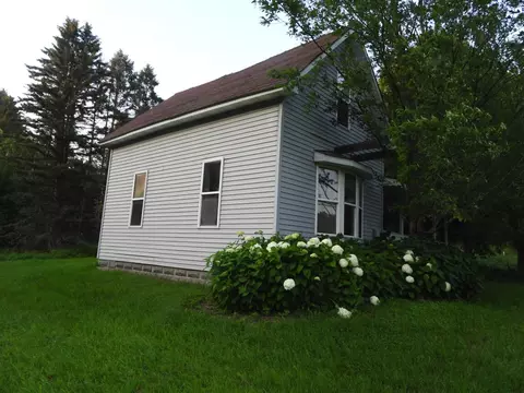 Exterior - 7439 E 22 12 Rd, Manton, MI 49663 photo 3 of 4