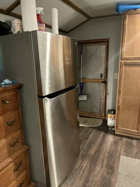 Kitchen - 5188 Troopers Trl, Frederic, MI 49733 photo 2 of 2
