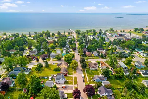 View/Area - 202 E Blair St, Alpena, MI 49707 photo 3 of 8