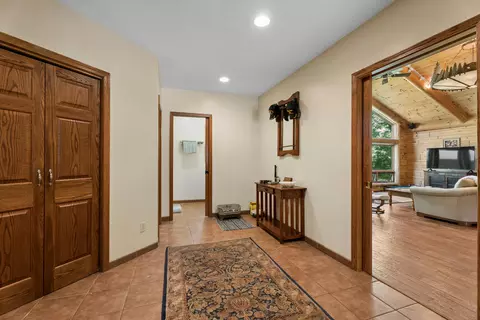Entry Way - 719 Wright Rd, Grayling, MI 49738 photo 2 of 7