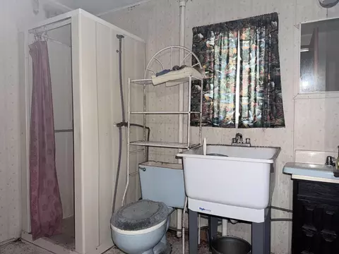 Bath - 10870 Thoman Trl, Roscommon, MI 48653 photo 1 of 1