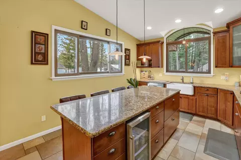 Kitchen - 6440 Richard Rd, Grayling, MI 49738 photo 3 of 6