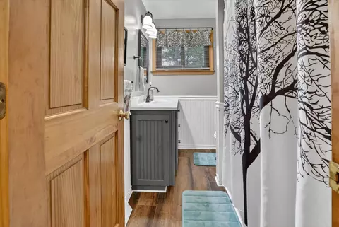 Entry Way - 6440 Richard Rd, Grayling, MI 49738 photo 2 of 3