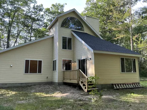 1791 Columbine St, East Tawas, MI 48730
