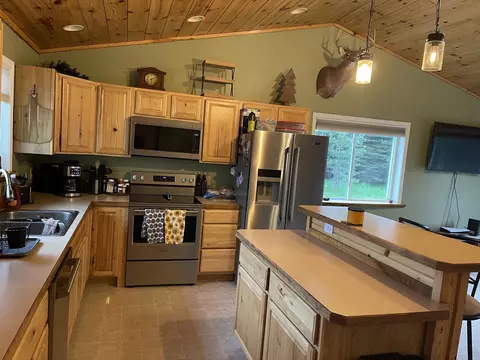 9417 N Sherman Rd, Frederic, MI 49733 photo 2