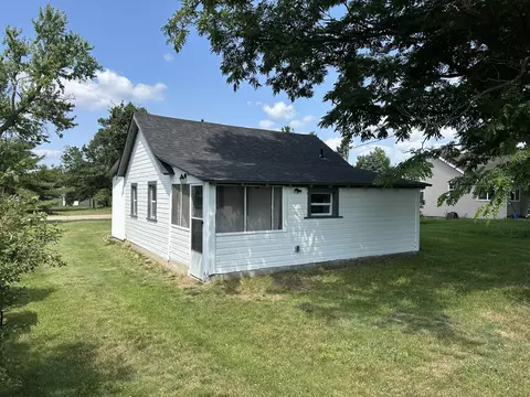 Exterior - 3115 Olsen St, Lewiston, MI 49756 photo 2 of 5
