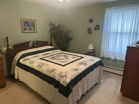 Bedroom - 1624 Linksview Way, Gladwin, MI 48624 photo 1 of 4