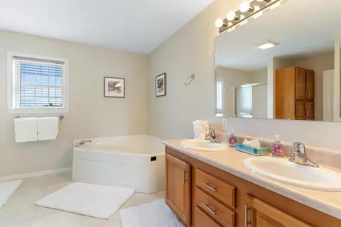 Bath - 6097 Summerside Dr, Alanson, MI 49706 photo 2 of 7
