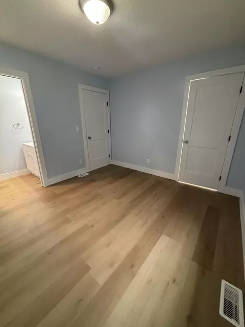 Bedroom - 213 Memory Ln, Roscommon, MI 48653 photo 1 of 6