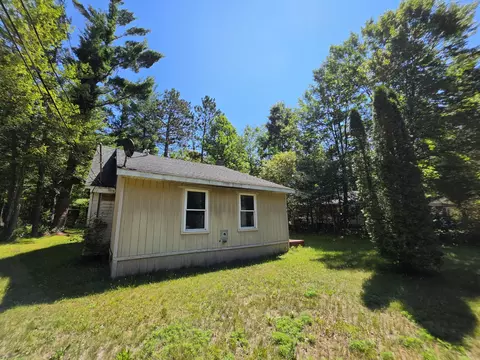 Exterior - 109 Seaton Dr, Mio, MI 48647 photo 11 of 18