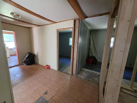Entry Way - 109 Seaton Dr, Mio, MI 48647 photo 1 of 4