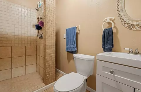Bath - 1610 Richardson Rd, Lachine, MI 49753 photo 1 of 3