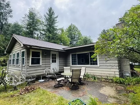 Exterior - 314 Acre Ct, Roscommon, MI 48653 photo 1 of 8