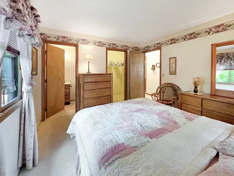 Bedroom - 8059 N Roberts Rd, Frederic, MI 49733 photo 2 of 4
