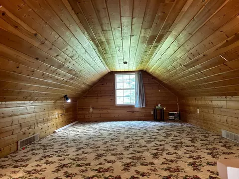 Bedroom - 11154 White Ash Trl, Vanderbilt, MI 49795 photo 1 of 3