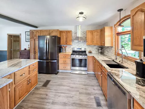 Kitchen - 7623 Randolph St, Vanderbilt, MI 49795 photo 3 of 4