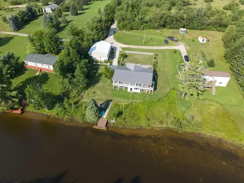 View/Area - 4849 Betterly Dr, Cheboygan, MI 49721 photo 3 of 11