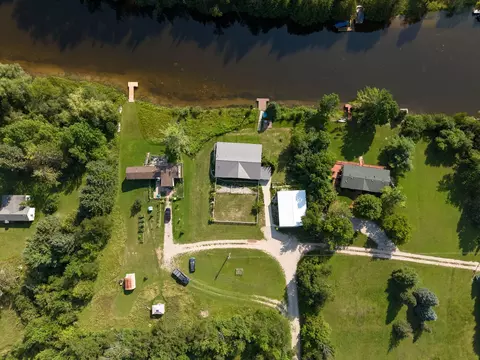 View/Area - 4849 Betterly Dr, Cheboygan, MI 49721 photo 6 of 11