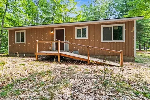 Other - 207 Dover Dr, Roscommon, MI 48653 photo 7 of 8