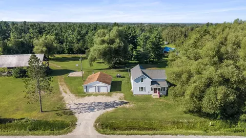 View/Area - 2054 E Levering Rd, Cheboygan, MI 49721 photo 1 of 6