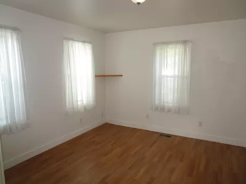 Bedroom - Undisclosed, Wolverine, MI 49799 photo 2 of 5