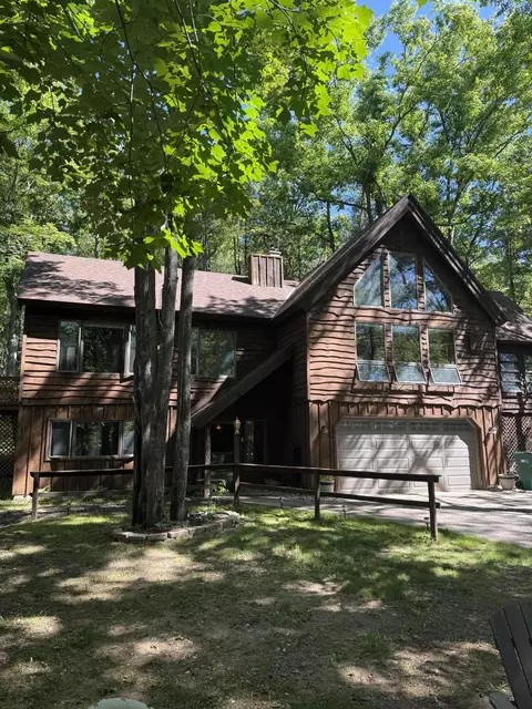 Exterior - 11800 Goodfellow Dr, Frederic, MI 49733 photo 4 of 17